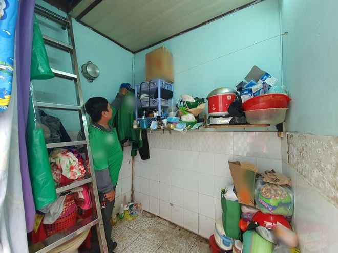 Tài xế nghèo 3 giờ sáng phải vào viện chạy thận duy trì sự sống