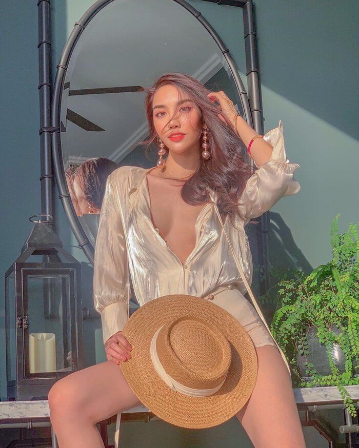 Những bà mẹ 1 con nóng bỏng của showbiz Việt