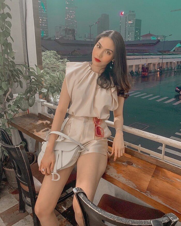 Những bà mẹ 1 con nóng bỏng của showbiz Việt
