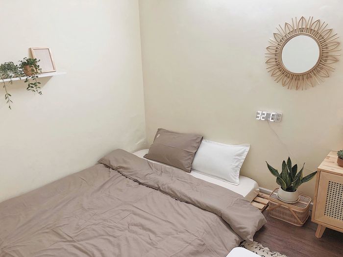 Với 13 triệu đồng, cô gái F5 phòng ngủ 5,5m2 thành không gian xinh xẻo