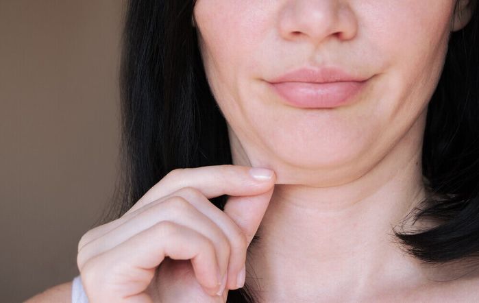 6 cách để có gương mặt thon gọn, xóa nọng cằm không cần phẫu thuật