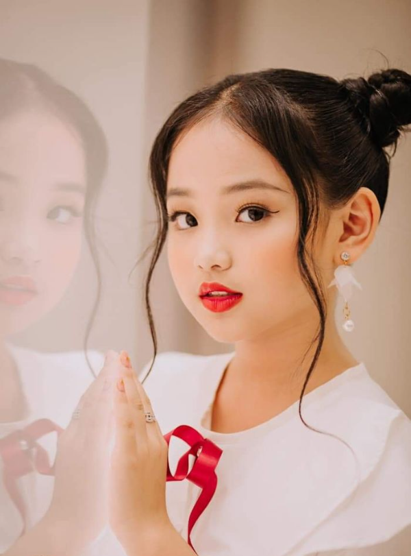 6 cô bé “tài không đợi tuổi” của Vbiz: Cát Vi là Ngô Thanh Vân nhí
