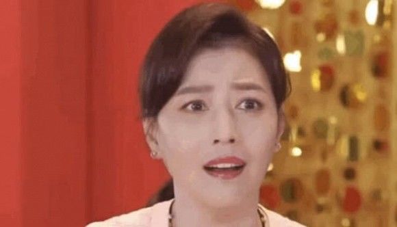Chu Chỉ Nhược Châu Hải My bị xỉa xói U60 chưa chồng