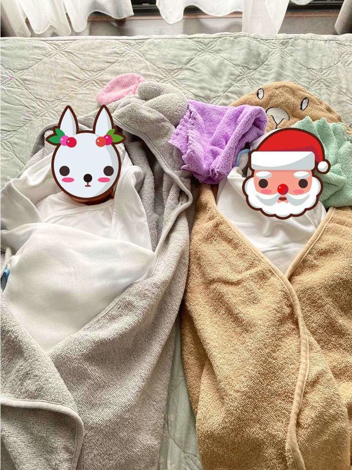 Khắc Việt cúng đầy tháng cho cặp song sinh: Nhìn đủ biết giàu sang