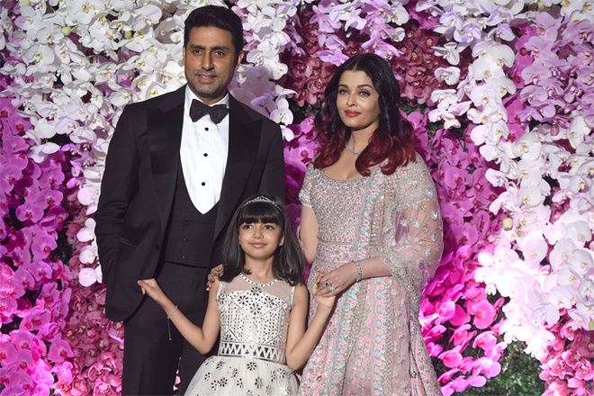 Con gái hoa hậu đẹp nhất mọi thời đại Aishwarya Rai nhan sắc tựa Lisa
