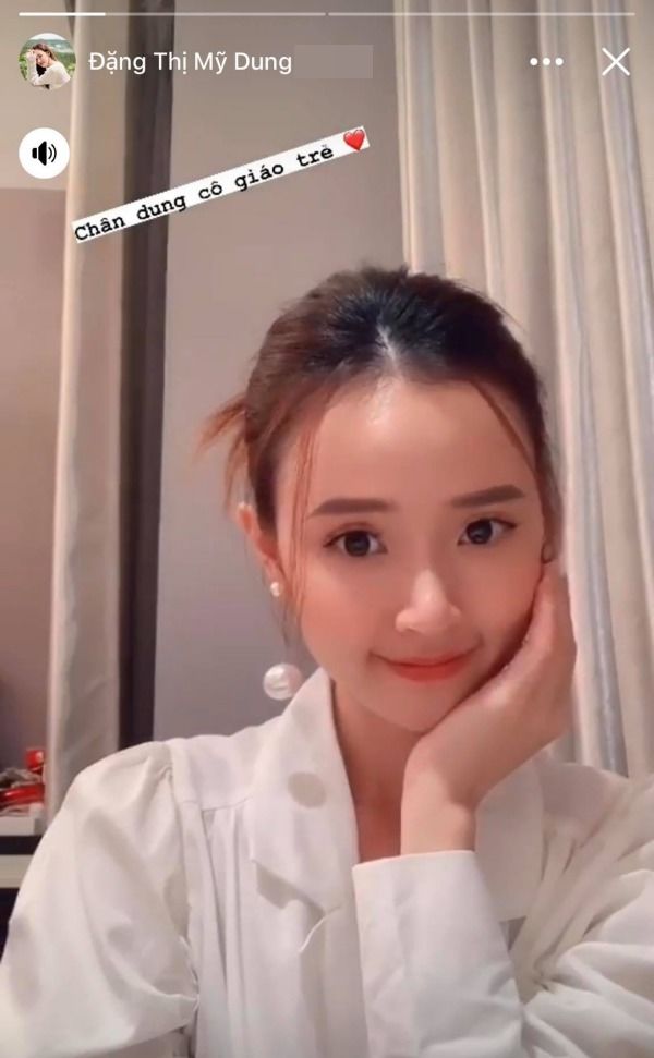 Dung mạo lên giảng đường của Midu