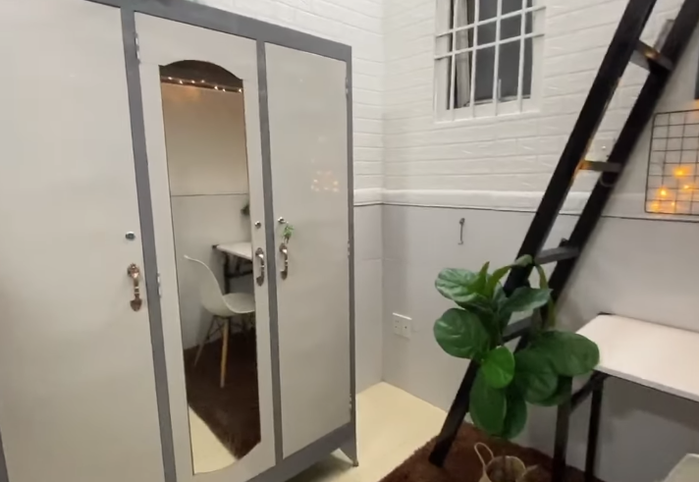 F5 phòng trọ cực thích mắt, tận dụng chân cầu thang để làm điểm nhấn