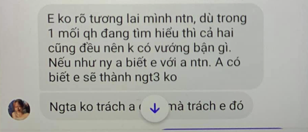 Facebook Quang Hải bị tấn công sau khi Huỳnh Anh bị tố cắm sừng