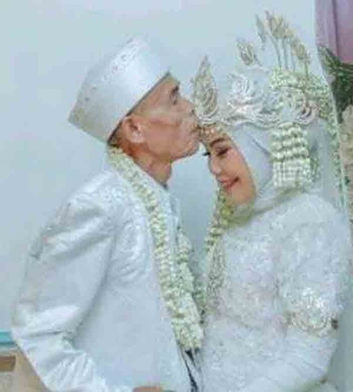 Sau 22 ngày chung chăn gối, cụ ông 78 tuổi bất ngờ ly hôn vợ 17 tuổi
