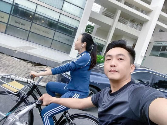 Đàm Thu Trang tái xuất với bức ảnh gây sốt sau 4 tháng sinh nở