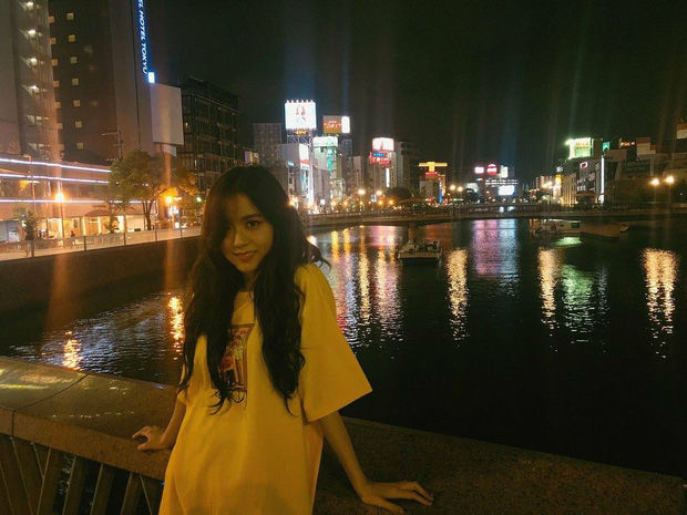 Jisoo, Jennie chụp ảnh trong điều kiện thiếu sáng vẫn đẹp mê hồn