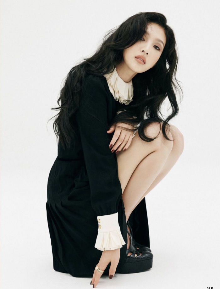 Joy (RED VELVET) nhiều lần đụng hàng BLACKPINK