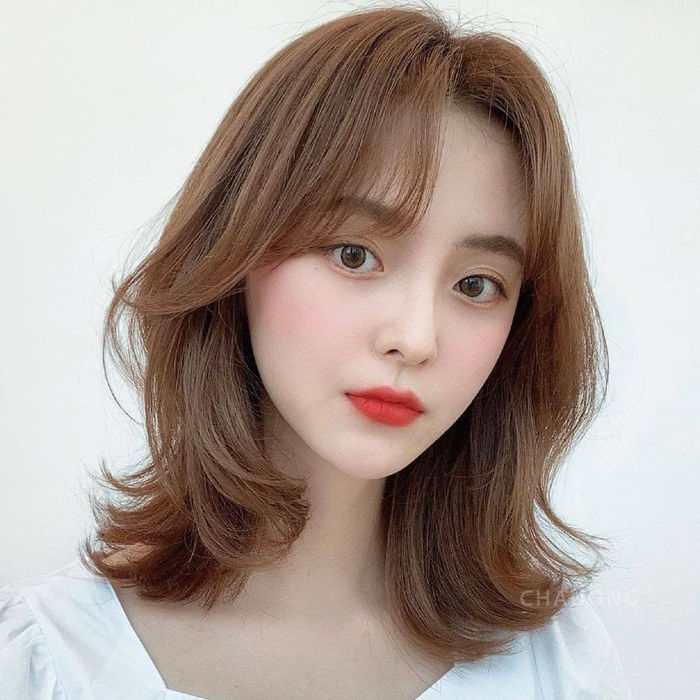 4 màu nhuộm giúp tóc trông dày bồng bềnh, che khuyết điểm khô xơ