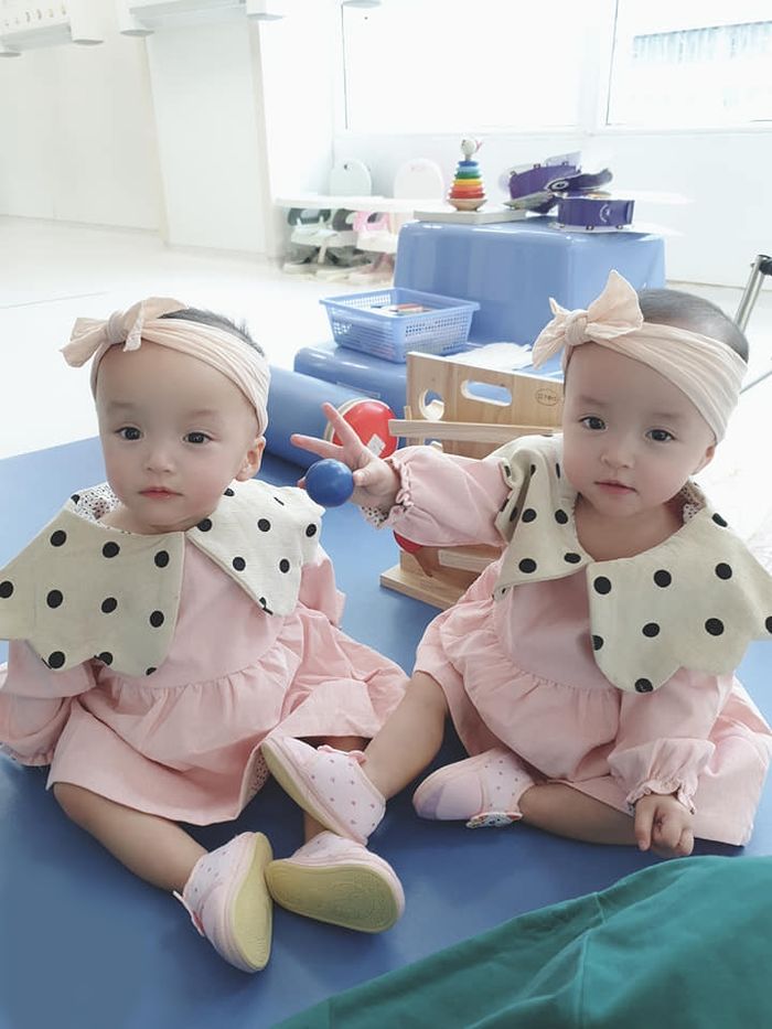 Mẹ Trúc Nhi - Diệu Nhi vỡ òa hạnh phúc khi hai bé cất tiếng gọi mẹ