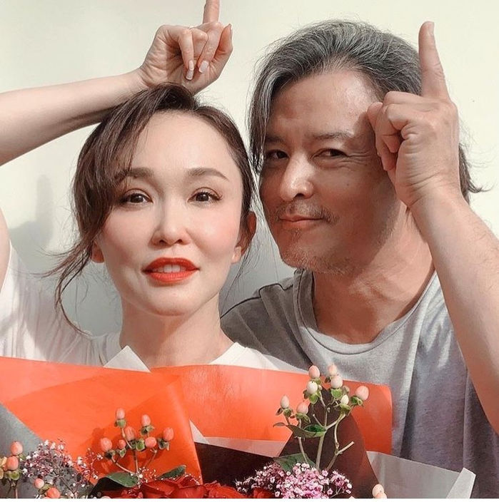 Mới 49 tuổi, Dương Quá Lý Minh Thuận đã râu tóc bạc phơ