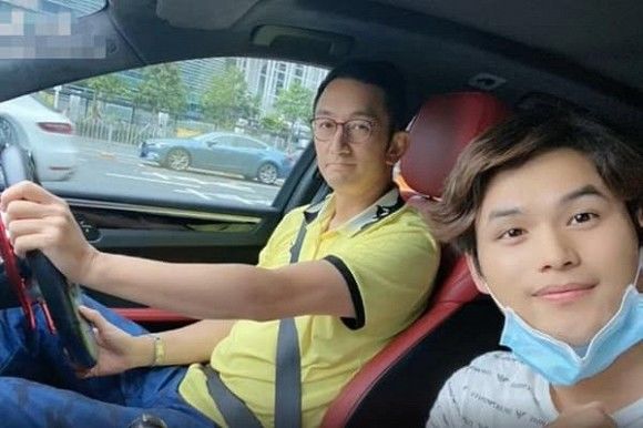 Ngô Khải Hoa: Mặc đồ cũ, chi tiêu dè sẻn nuôi con gái dấn thân showbiz