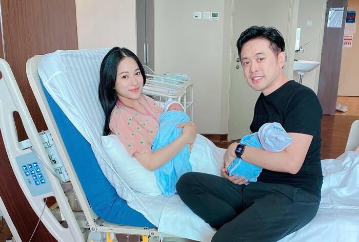 Nhan sắc dàn mẹ bầu sinh Chuột vàng sau khi xuất viện