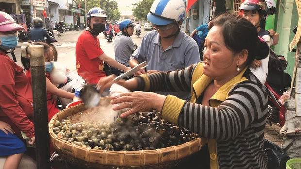 Những hàng quán nổi đình đám một thời giờ thị phi, dính phốt