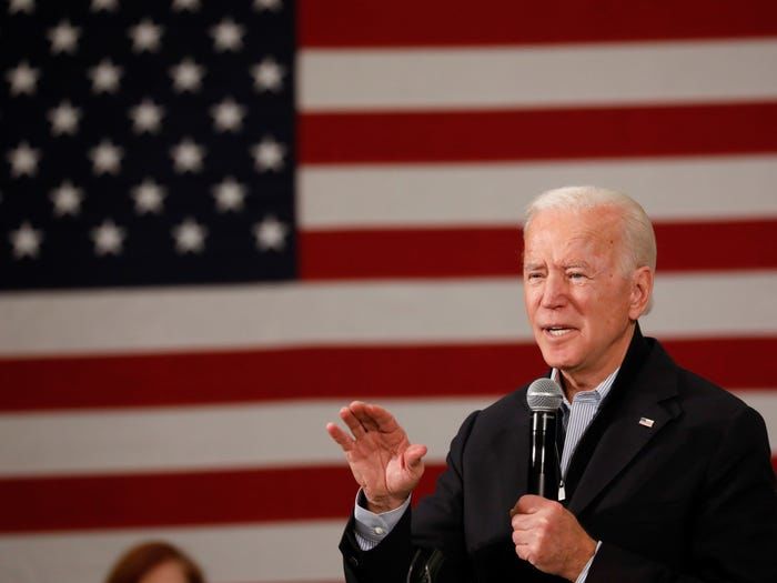 Tổng thống Donald Trump là tỷ phú siêu giàu, ông Joe Biden giàu cỡ nào