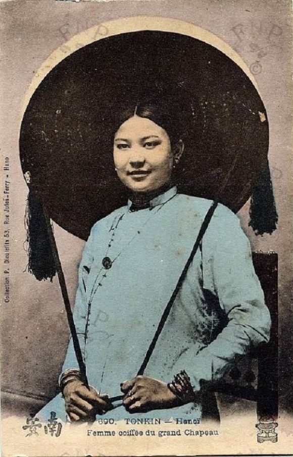 Cô Phượng Hàng Ngang làm đàn ông si mê, cuối đời bị đánh ghen bi thảm