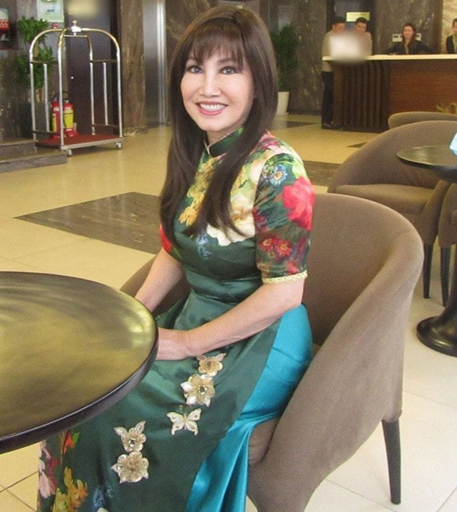 Thanh Lan - Sao nữ đẹp nhất Sài Gòn: Kết hôn khi mới 19 tuổi