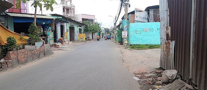 Bình Tân: Phẫn nộ tên cướp giật điện thoại kéo cô gái hàng trăm mét