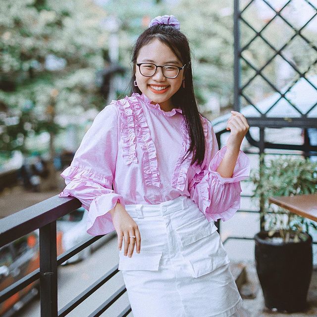 Vbiz có “thánh cuồng màu hường” mới: Phương Mỹ Chi chứ chẳng ai xa