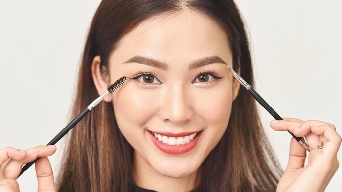 Những sao châu Á không có cằm V-line