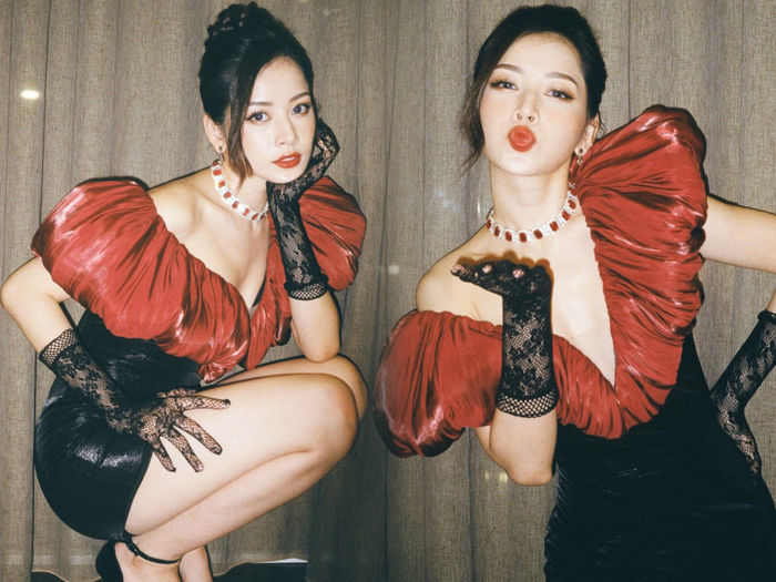 1 mẫu áo 5 người mặc: Lệ Quyên dẫn đầu vì mix đồ quá cao tay