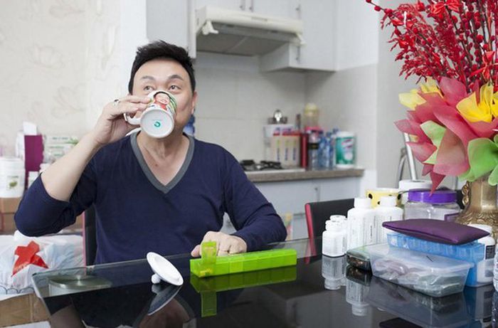 Nghệ sĩ Chí Tài: 20 năm sống giản dị tại Việt Nam, ôm ước mơ tuổi già