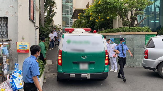 Trước khi qua đời, Chí Tài từng bật khóc vì cảnh sống 1 mình thiếu vợ