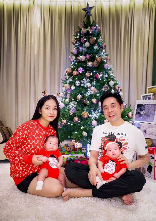 Sao Việt đón Noel sớm: Hội mỹ nhân nhà Hà Tăng xúng xính lên đồ