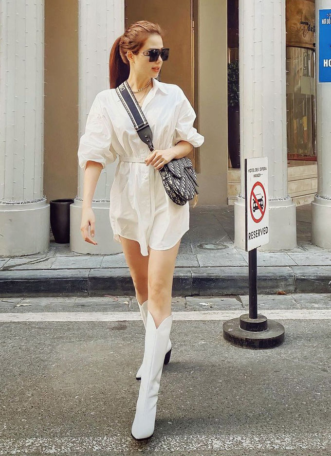 Style sao Việt tuần qua: Ngọc Trinh đốt mắt với đồ hở eo