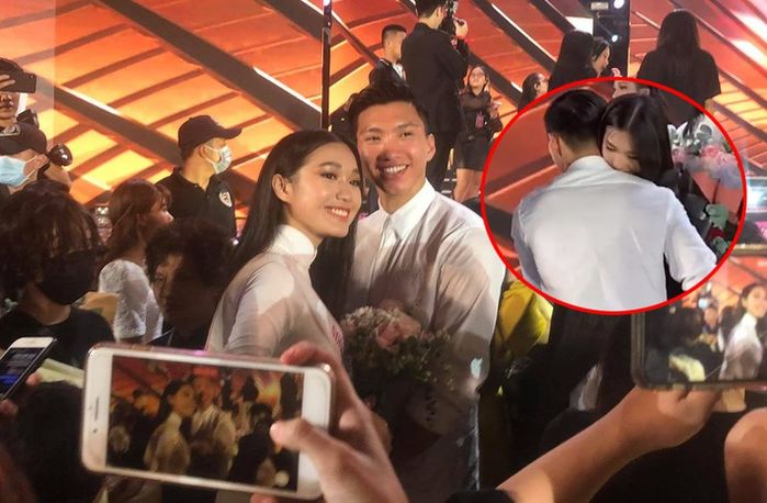 Bạn gái tin đồn của Văn Hậu lộ nhan sắc thật qua ảnh chưa photoshop