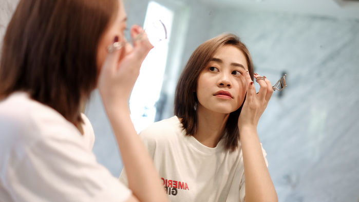 3 xấu, 3 tốt: Bí kíp giúp lông mi mọc dài cong vút