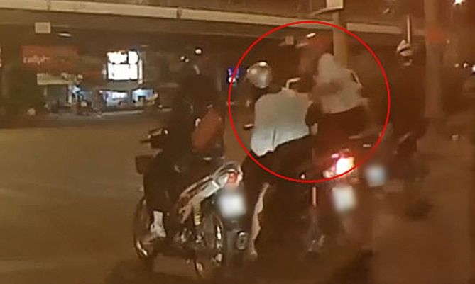 3 giờ sáng, cô gái “đứng hình” khi bị cướp giật túi xách ở Hàng Xanh