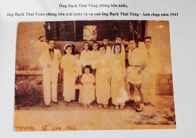 Đám cưới con trai đại gia đất cảng: 20 tráp lễ, dùng máy bay rước dâu