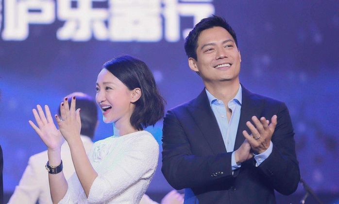 Đường tình lận đận của Châu Tấn