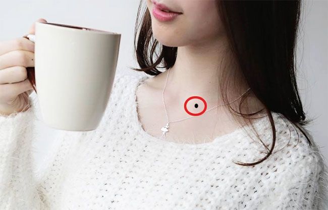 5 vị trí nốt ruồi trên lưng tiết lộ cuộc sống bạn