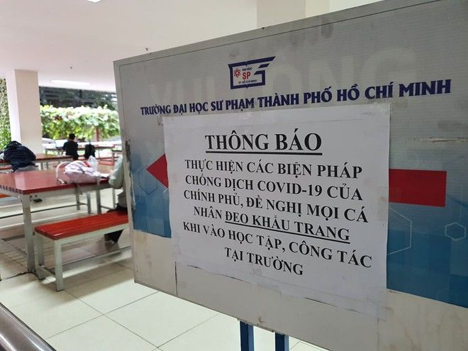 Sợ bùng dịch, hàng loạt trường ĐH ở TP HCM cho sinh viên nghỉ học