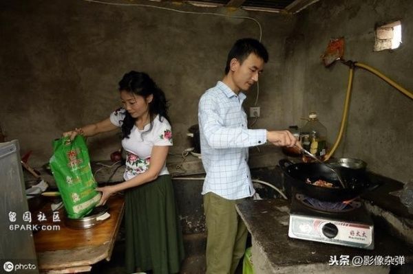 Hồi xuân, người phụ nữ U50 cưới chồng xấp xỉ tuổi con trai