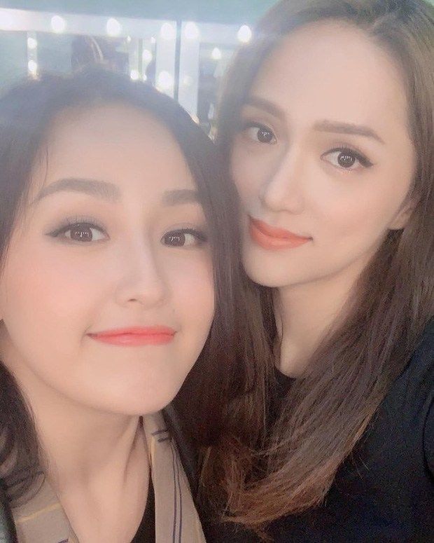 2 Hoa hậu ngực khủng đọ sắc: Mai Phương Thuý hay Hương Giang đỉnh hơn?