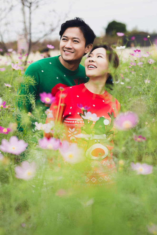 Khoảnh khắc cầu hôn của Quý Bình và vợ doanh nhân