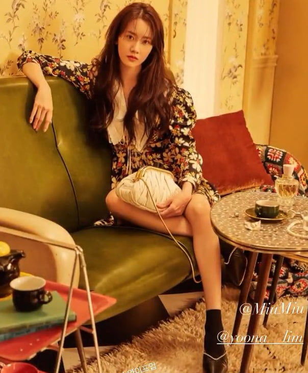 Nhá hàng ảnh hậu trường tạp chí, Yoona khoe nhan sắc tựa nàng thơ