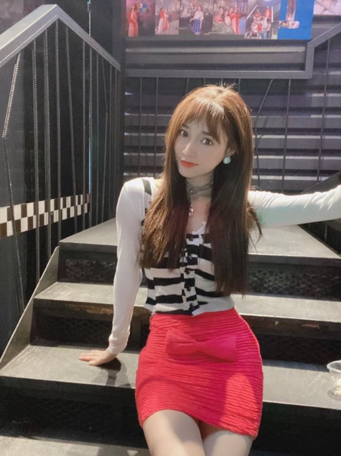 Nhã Phương chia sẻ ảnh mang bầu