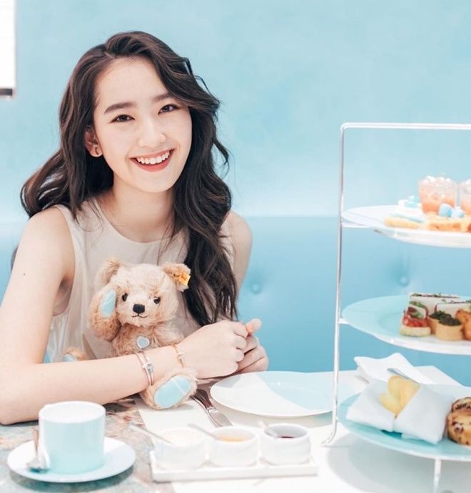 Những ái nữ nhà mỹ nhân Hong Kong được khen xinh hơn mẹ