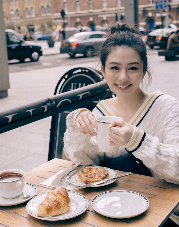 Những ái nữ nhà mỹ nhân Hong Kong được khen xinh hơn mẹ