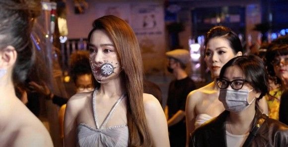Những sao Việt được khen lễ phép với tiền bối