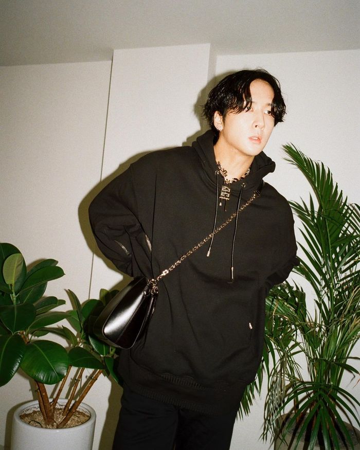 Ravi - Bạn trai tin đồn của Taeyeon là ai mà vượt mặt cả G-Dragon?