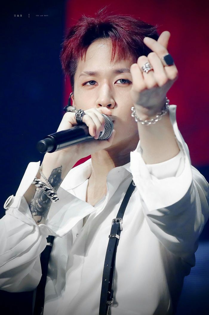 Ravi - Bạn trai tin đồn của Taeyeon là ai mà vượt mặt cả G-Dragon?